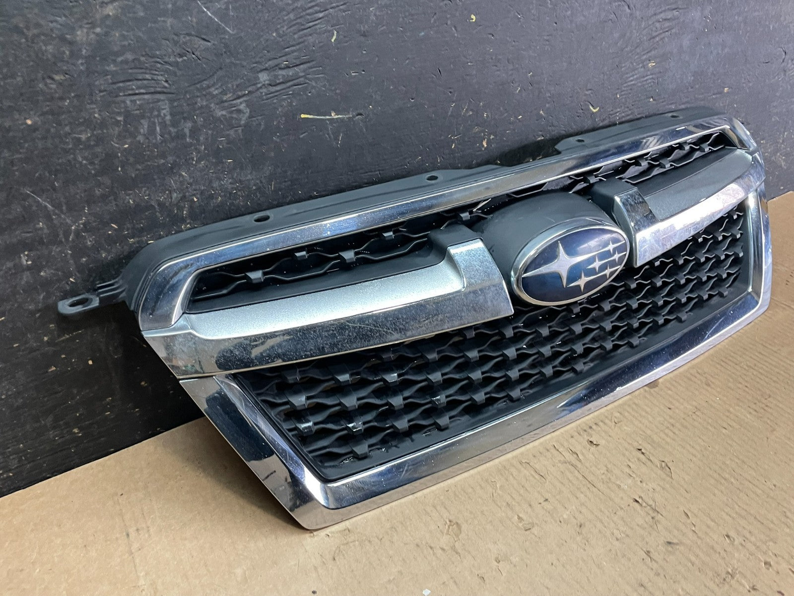 2012-2016 Subaru Impreza Crosstrek Front Upper Grill Grille Aftermarket Y9623 DG1