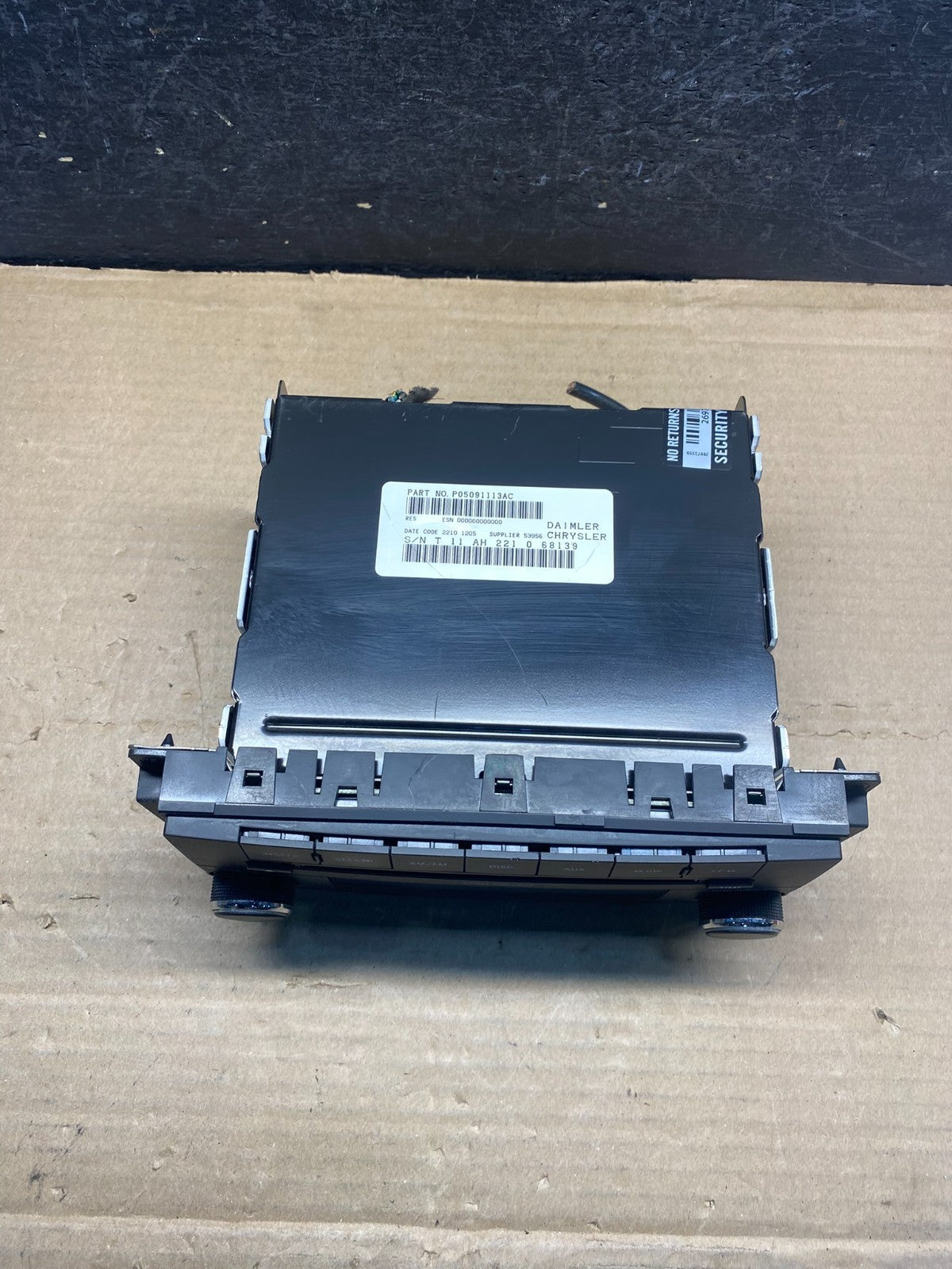 2007-2012 Chrysler Dodge Jeep Ram Radio CD MP3 AUX Receiver AF3988 DW3