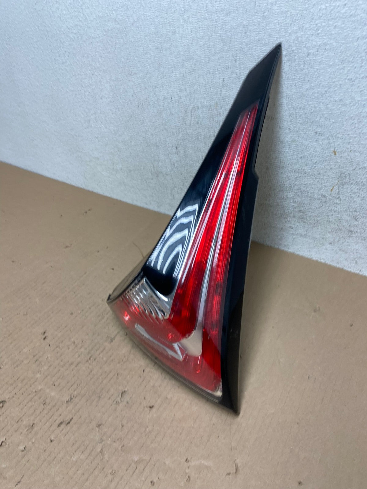 2015 to 2018 Nissan Murano Left Driver Lh Side Tail Light Inner AE7278 LK1