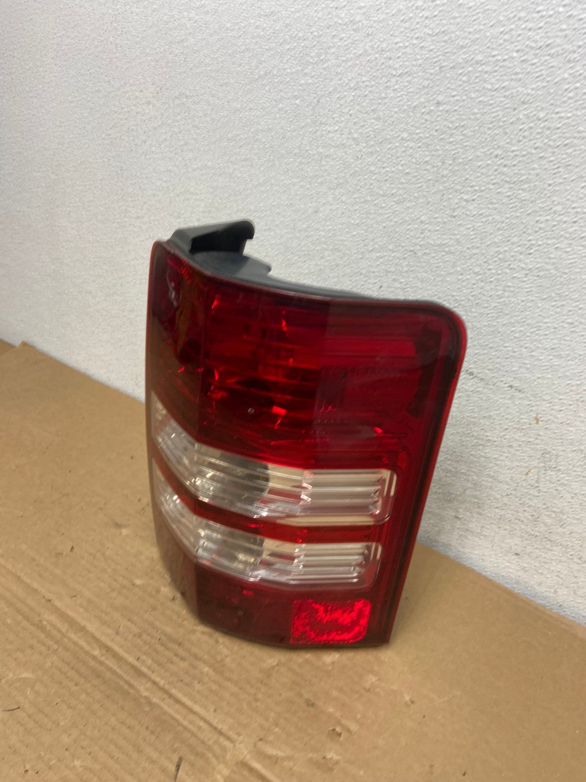 2008 to 2012 Jeep Liberty Right Passenger RH Side Tail Light AD3881 LK1
