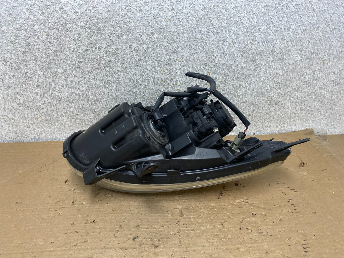 2008 to 2013 Nissan Rogue HID Xenon Headlight Left Driver Lh Side AH9274 DW5