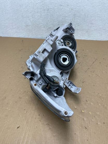 2007 - 2009 Toyota Camry Halogen Right Passenger Headlight AD8126 DW6