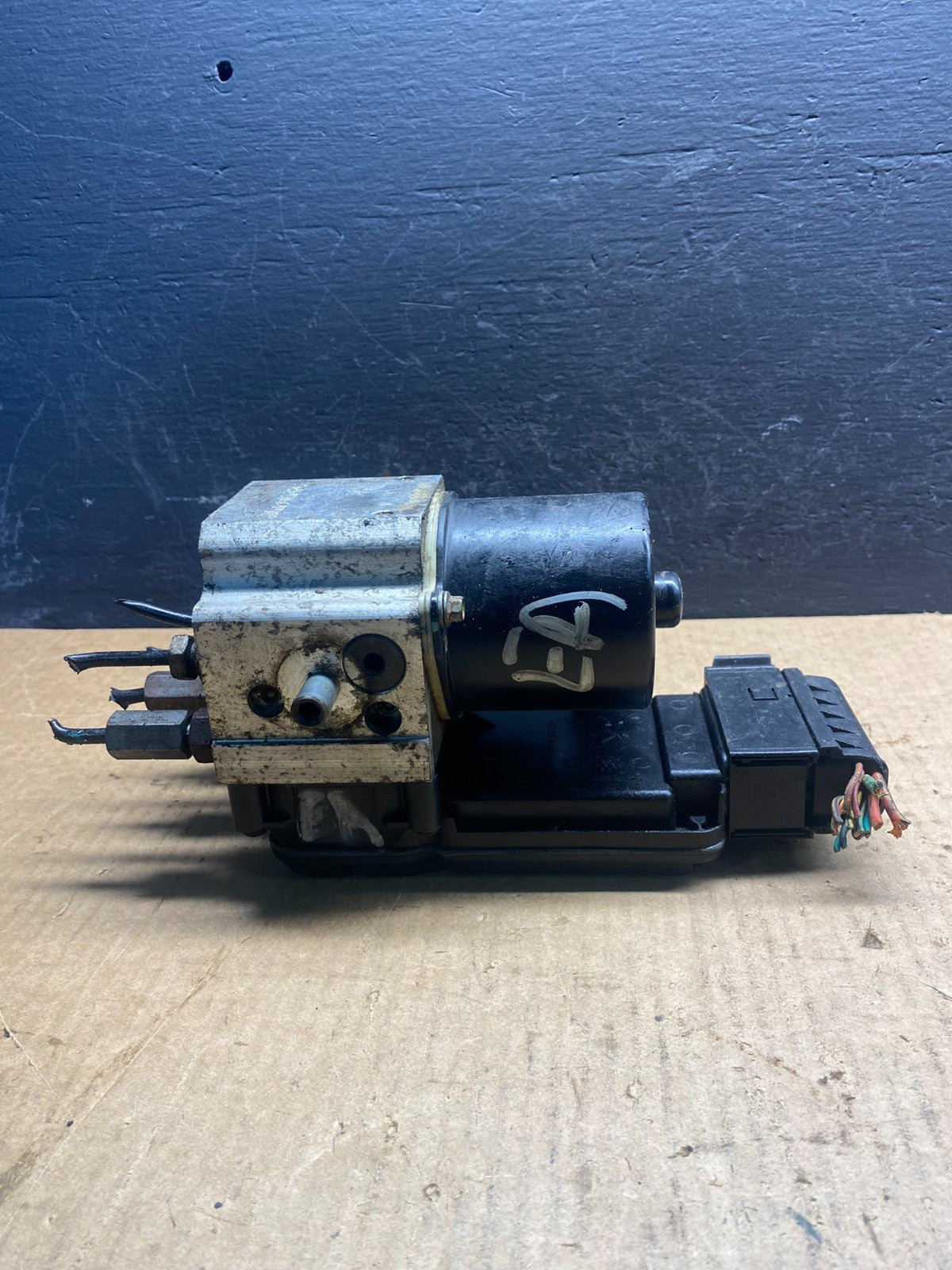 2006 2007 Ford E250 E350 Anti-Lock ABS Antilock Brake Pump AC7023 DG4