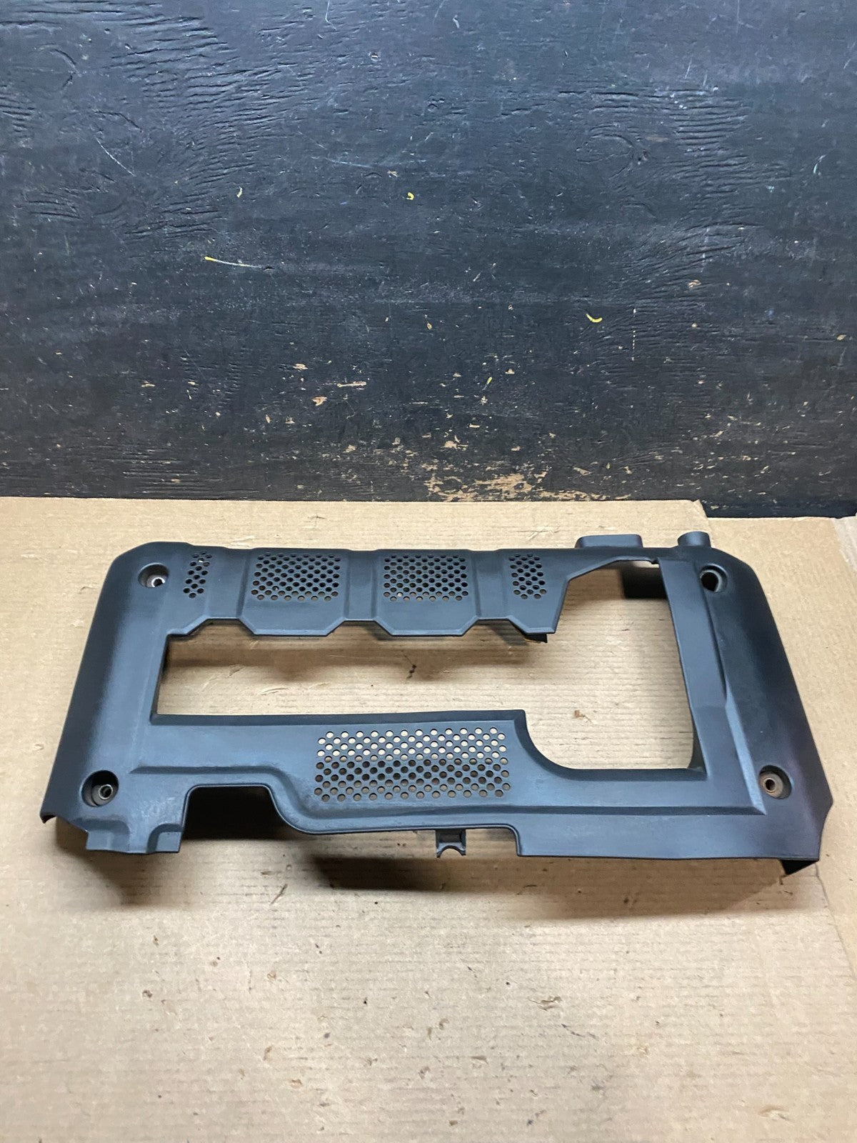 2001-2006 Hyundai Tiburon, Elantra 2.0L OEM Engine Trim Cover V7055 DG1