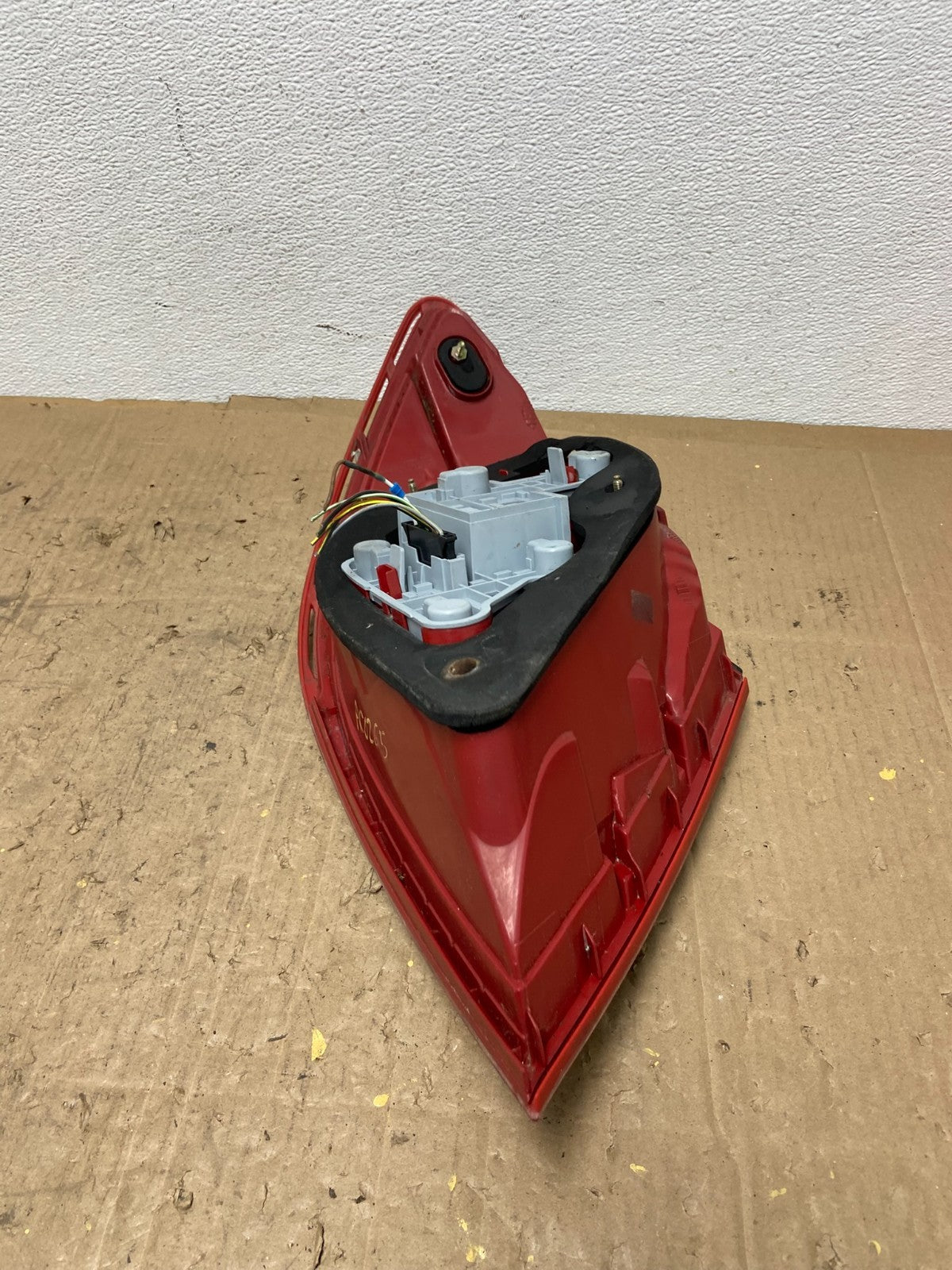 2008 - 2011 Mercedes C-Class Right Passenger RH LED Tail Light OEM AC0265 DW4