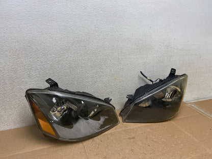 2002 to 2004 Nissan Altima Left+Right Side Set Halogen Headlights OEM Y8775 DW2