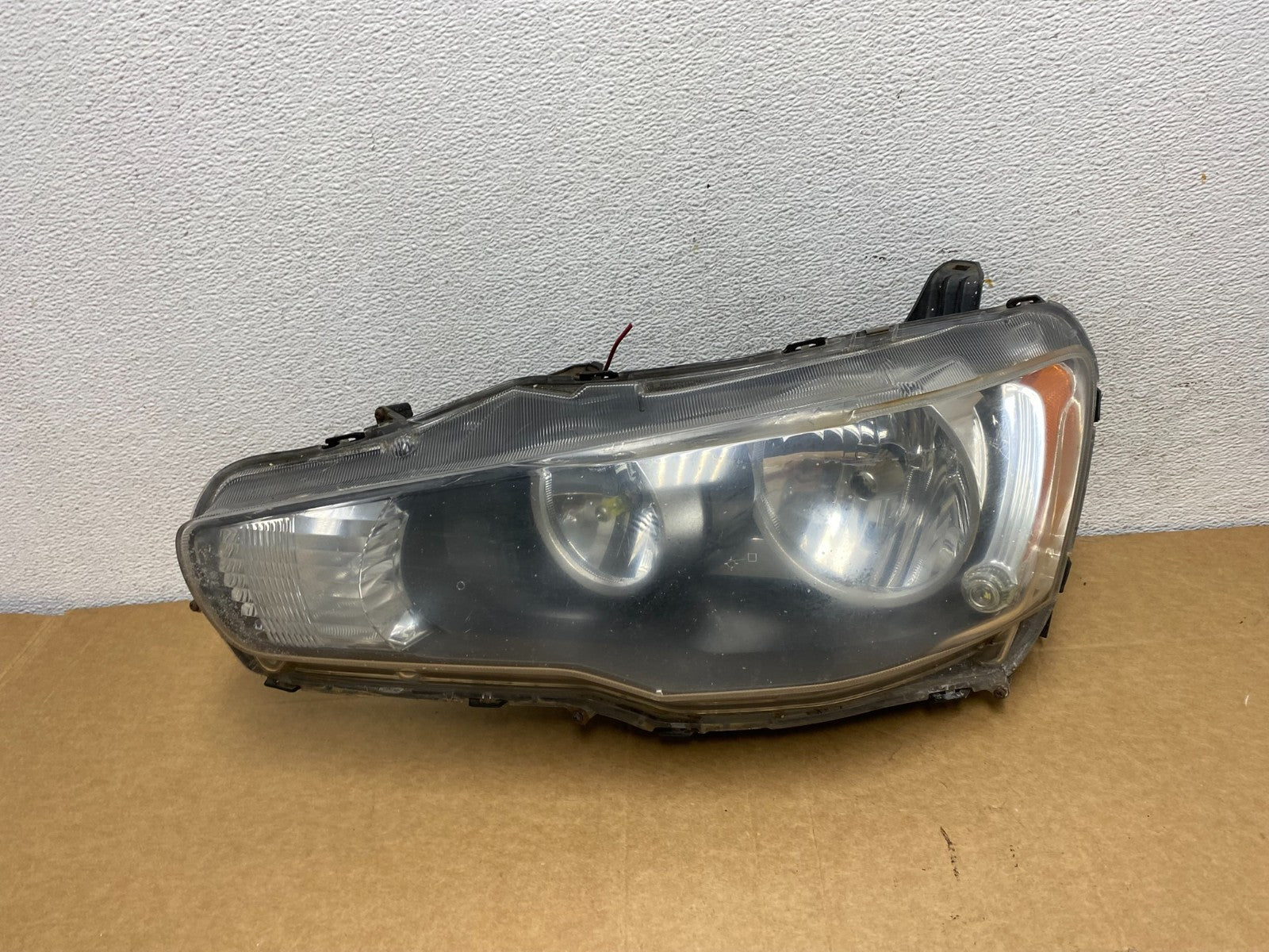 2010-2013 Mitsubishi Lancer Left Driver LH Side Headlight Halogen AD5289 DW0