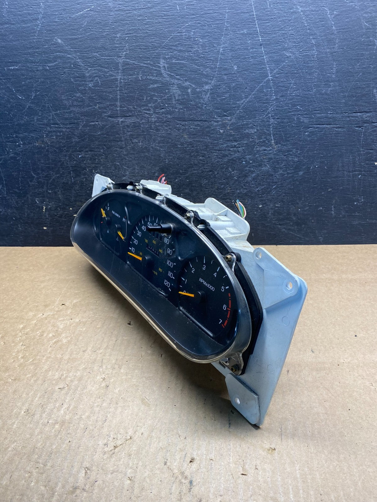 1997 Ford Thunderbird Speedometer Instrument Gauge Cluster AG7421 DG2