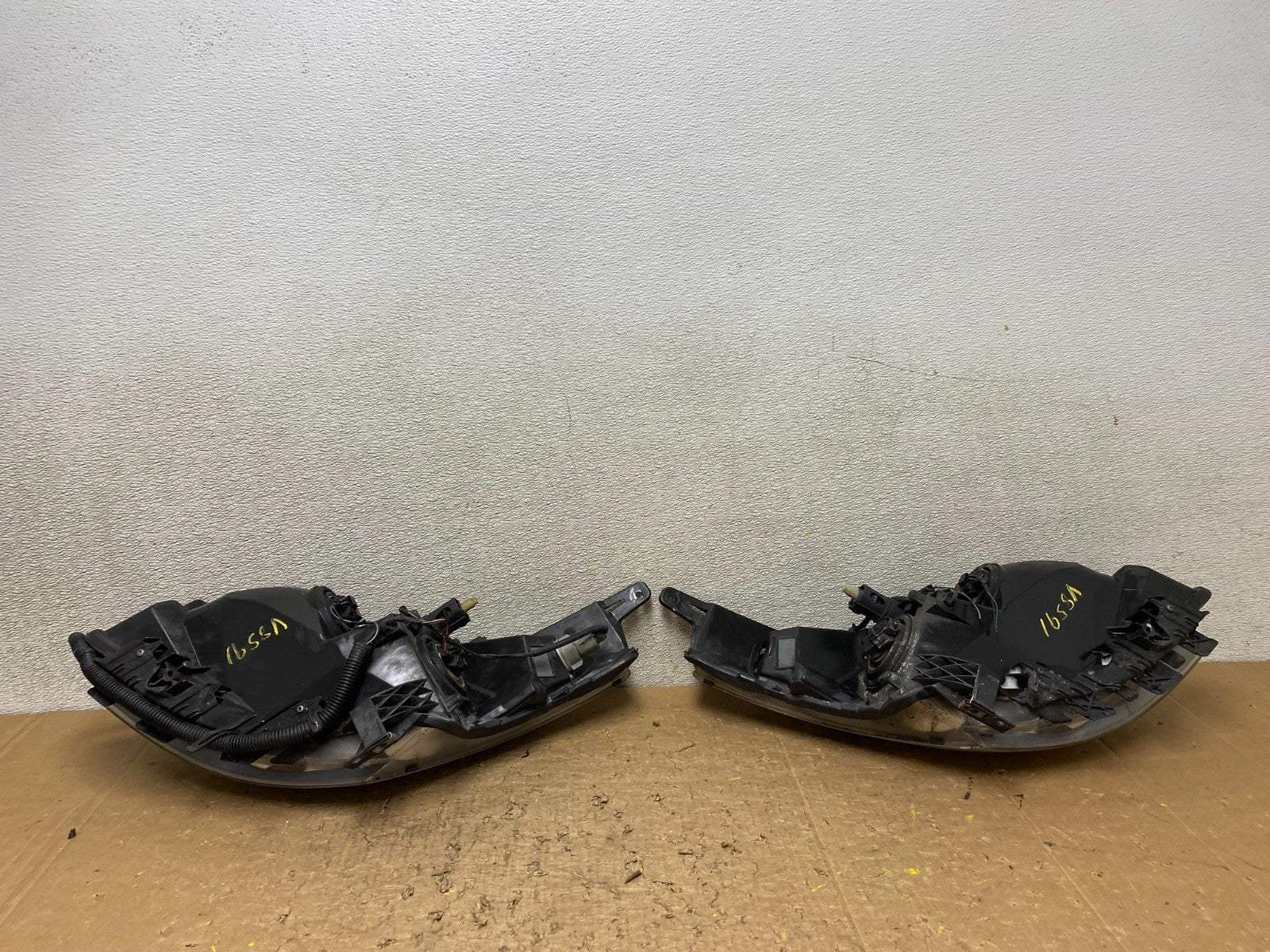Sedan 2007 2008 2009 Nissan Altima Left+Right Set Headlights V8591 DW8