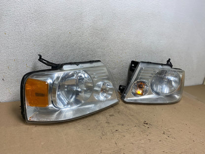 2004 to 2008 Ford F-150 F150 Left+Right Halogen Headlights AI1002 DW2