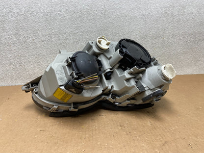 2001-2004 Mercedes-Benz C Class SEDAN Halogen Left Headlight Oem Z6878 DW4