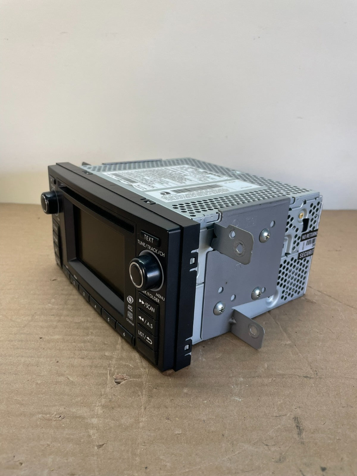 2011 to 2013 Subaru Forester AM/FM CD Plater Radio AI0544 DG2