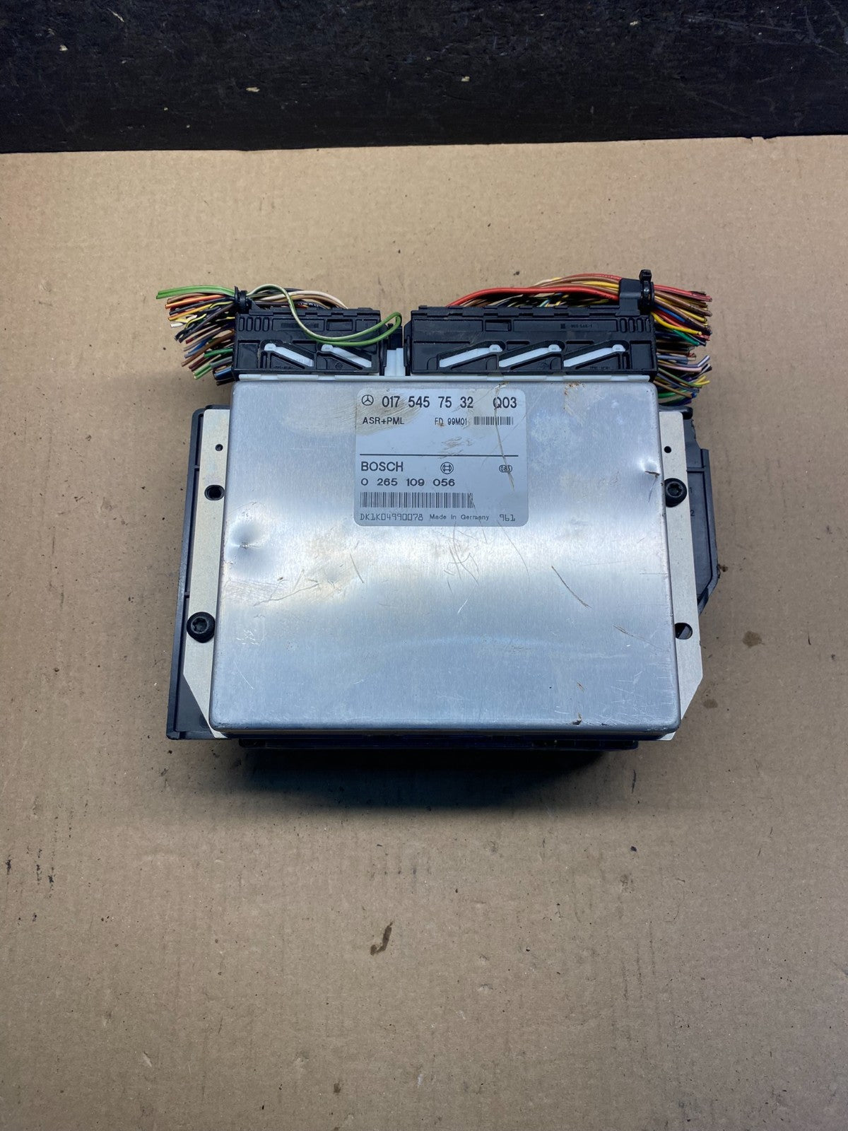 1998 2000 Mercedes Benz ML320 Engine Computer ECM a0255458632 AH4606 DG1