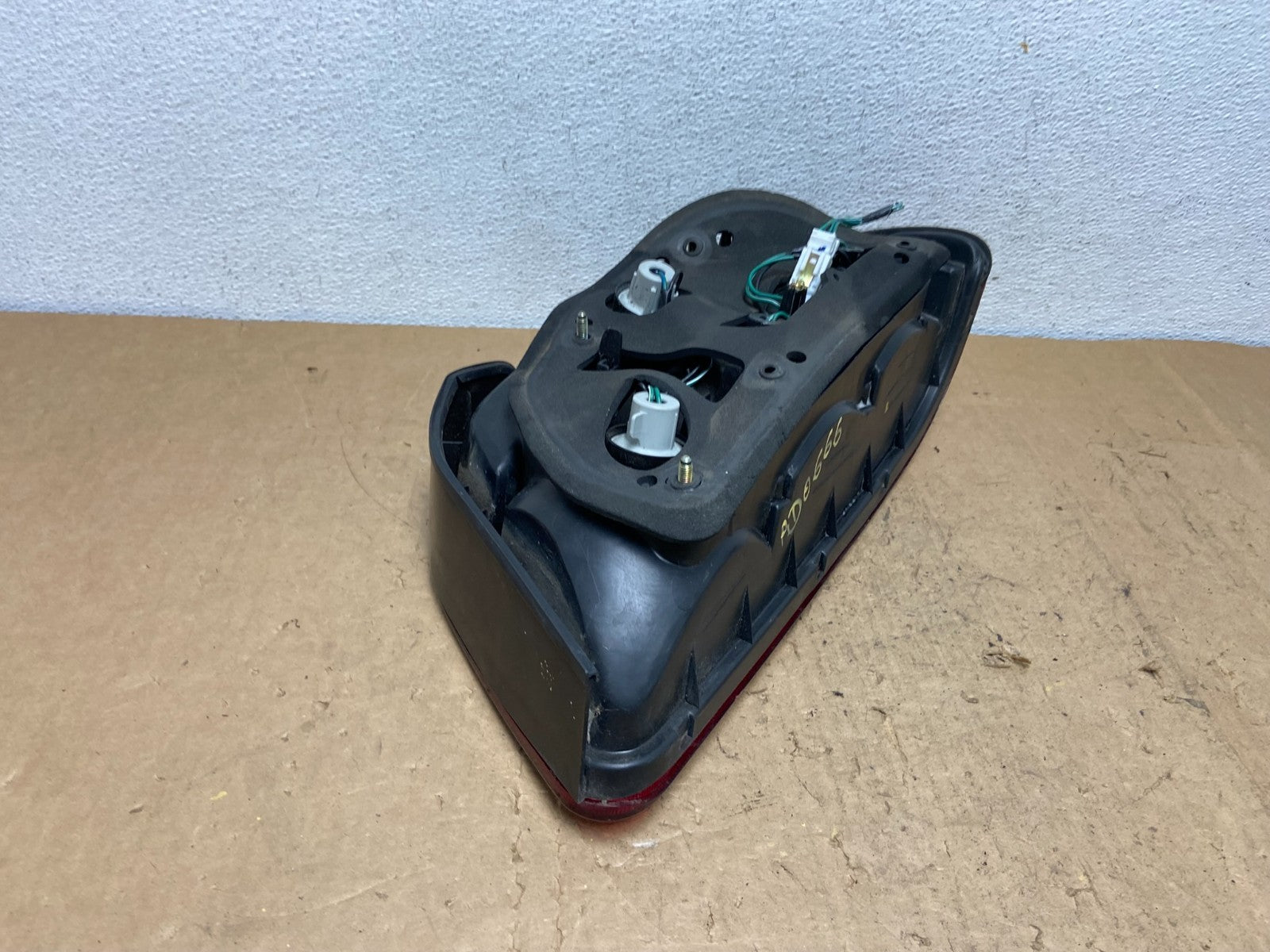 1997 - 2000 Chrysler Sebring Coupe Left Driver LH Side Tail Light AD0666 DG4