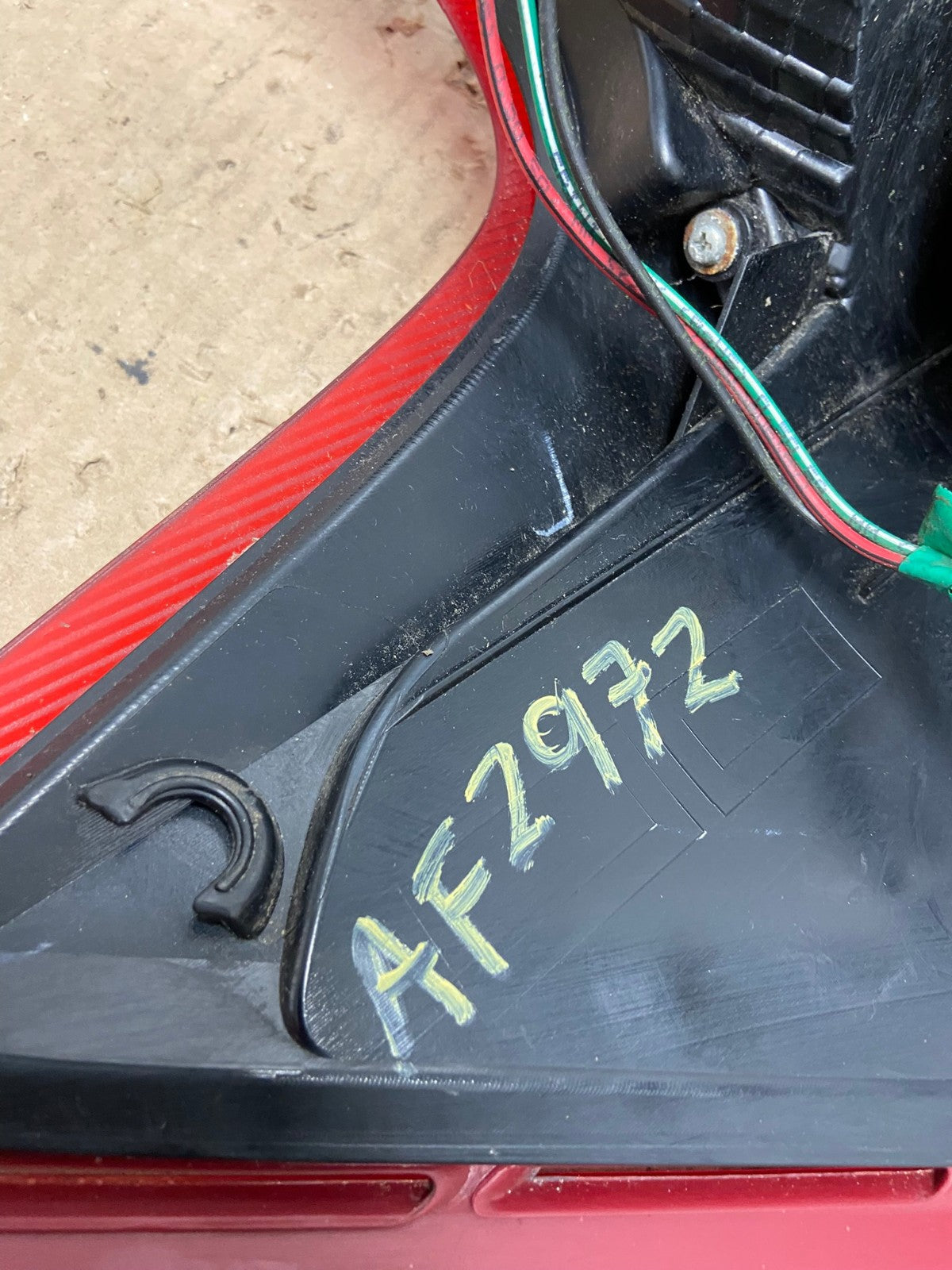 2014 - 2019 Nissan Versa Note Hatchback Right Passenger Tail Light AF2972 LK7