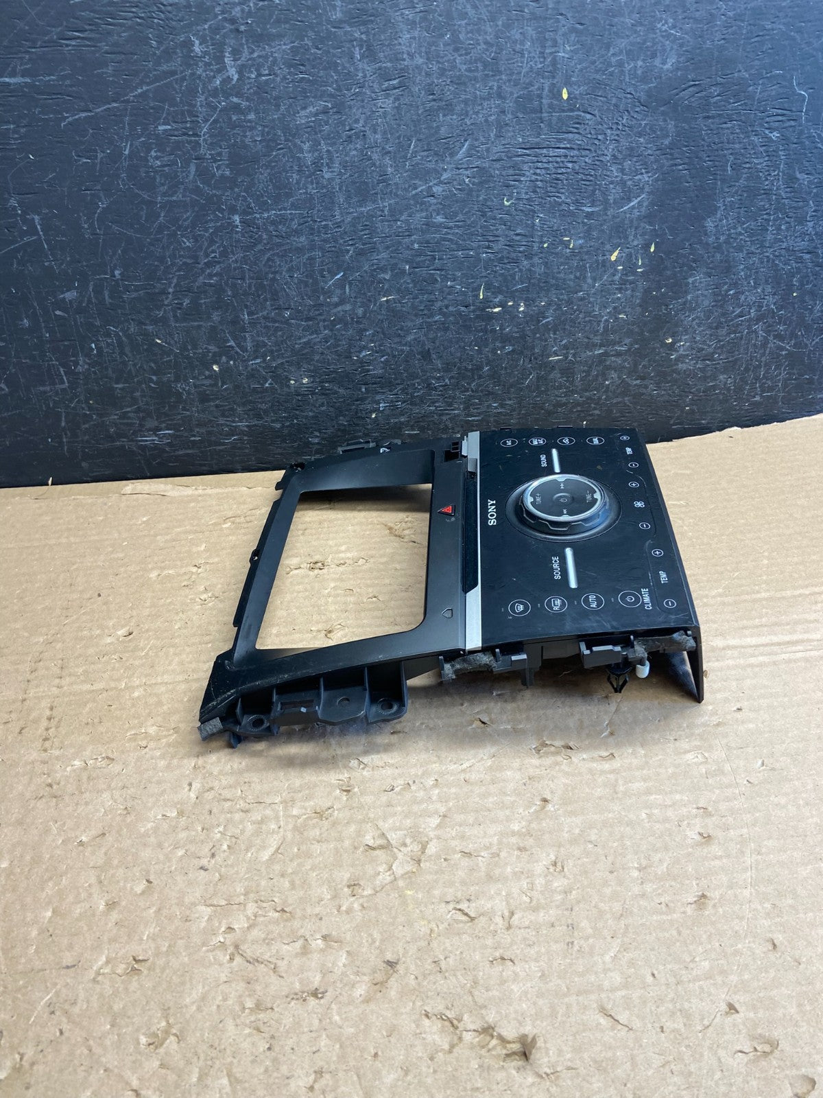 2011 2015 Ford Explorer Radio Climate Control Trim Bezel Panel af2643 DG1
