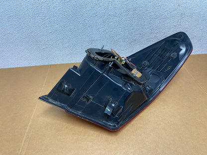 2010 to 2014 Subaru Legacy Right Passenger Rh Side Tail Light AD8868 DW7