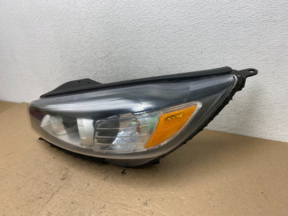 2016 to 2018 Kia Sorento Left Driver LH Side Headlight Halogen TYC AF5027 DW1
