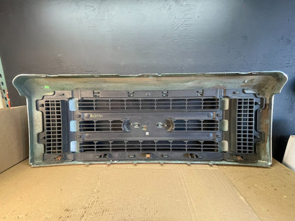 2008 to 2014 Ford Econoline E150 E250 Front Upper Chrome Grill Grille AC5451 DG5