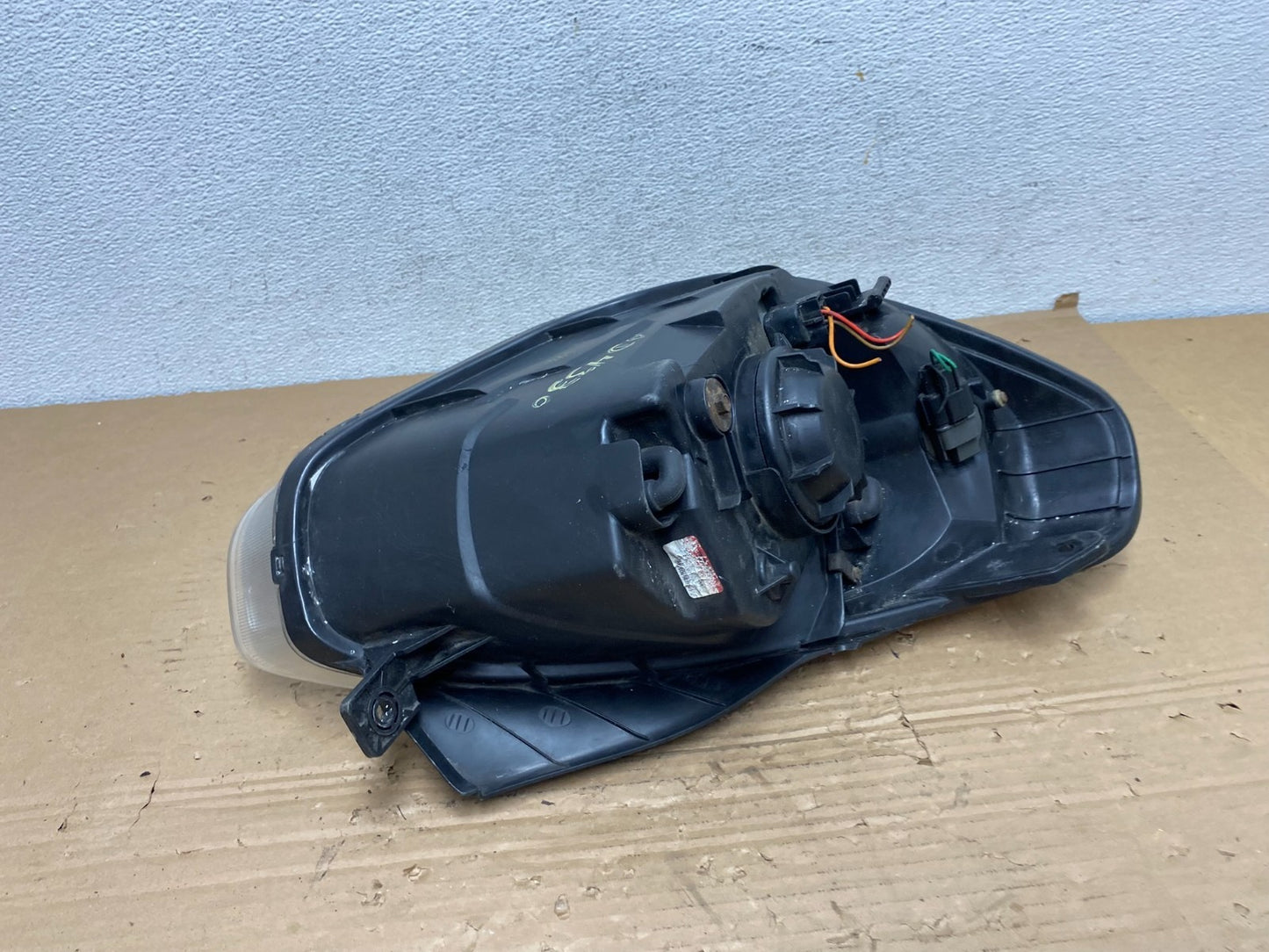 2006 to 2011 Hyundai Accent Sedan Left Driver LH Halogen Headlight AD4330 DW5