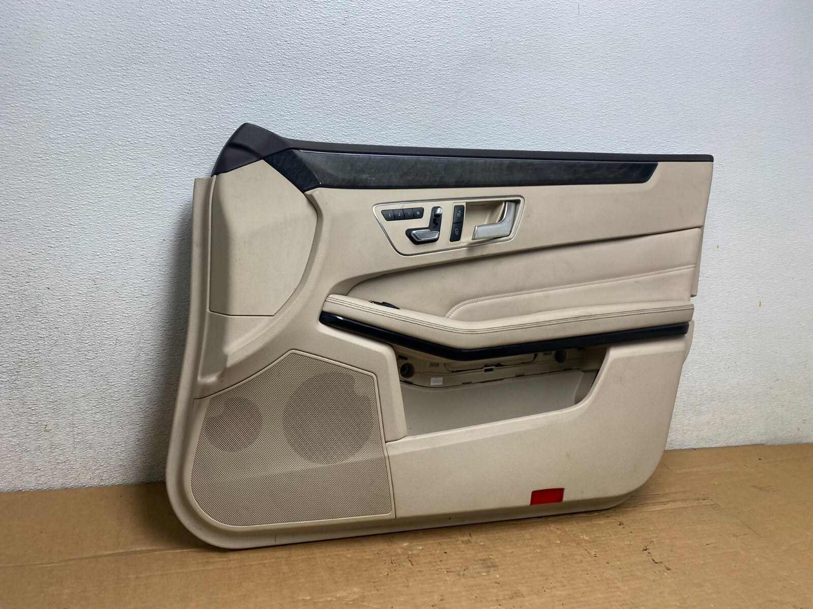 2014 to 2016 Mercedes-Benz E350 Front Right Interior Door Panel Trim OE M6903 DG2