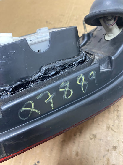 1995 1996 Nissan Maxima Left Driver LH Side Tail light Oem Q7889 DW7