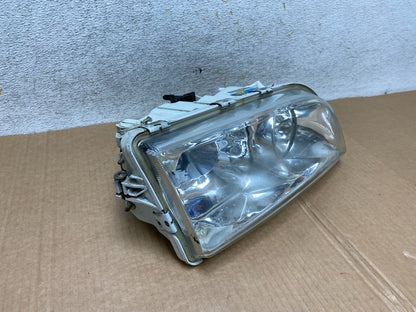 2000 - 2004 Volvo S40 Right Passenger RH Halogen Headlight AI3746 DW2