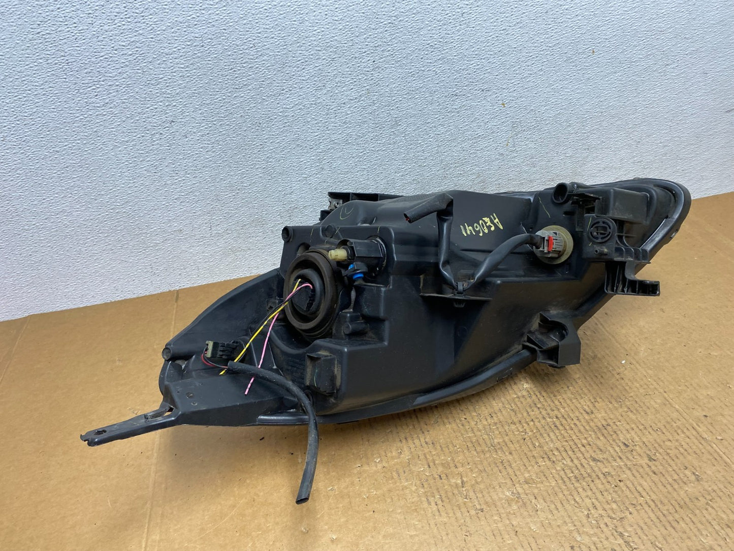 2012 2013 2014 Nissan Versa Sedan Headlight Right Passenger Rh AE0641 DW6