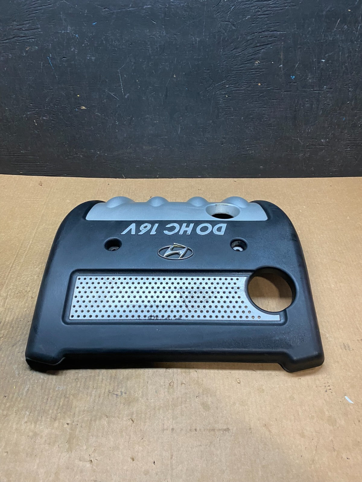 2005 2006 2007 Hyundai Sonata Engine Motor Cover H4700 DG11