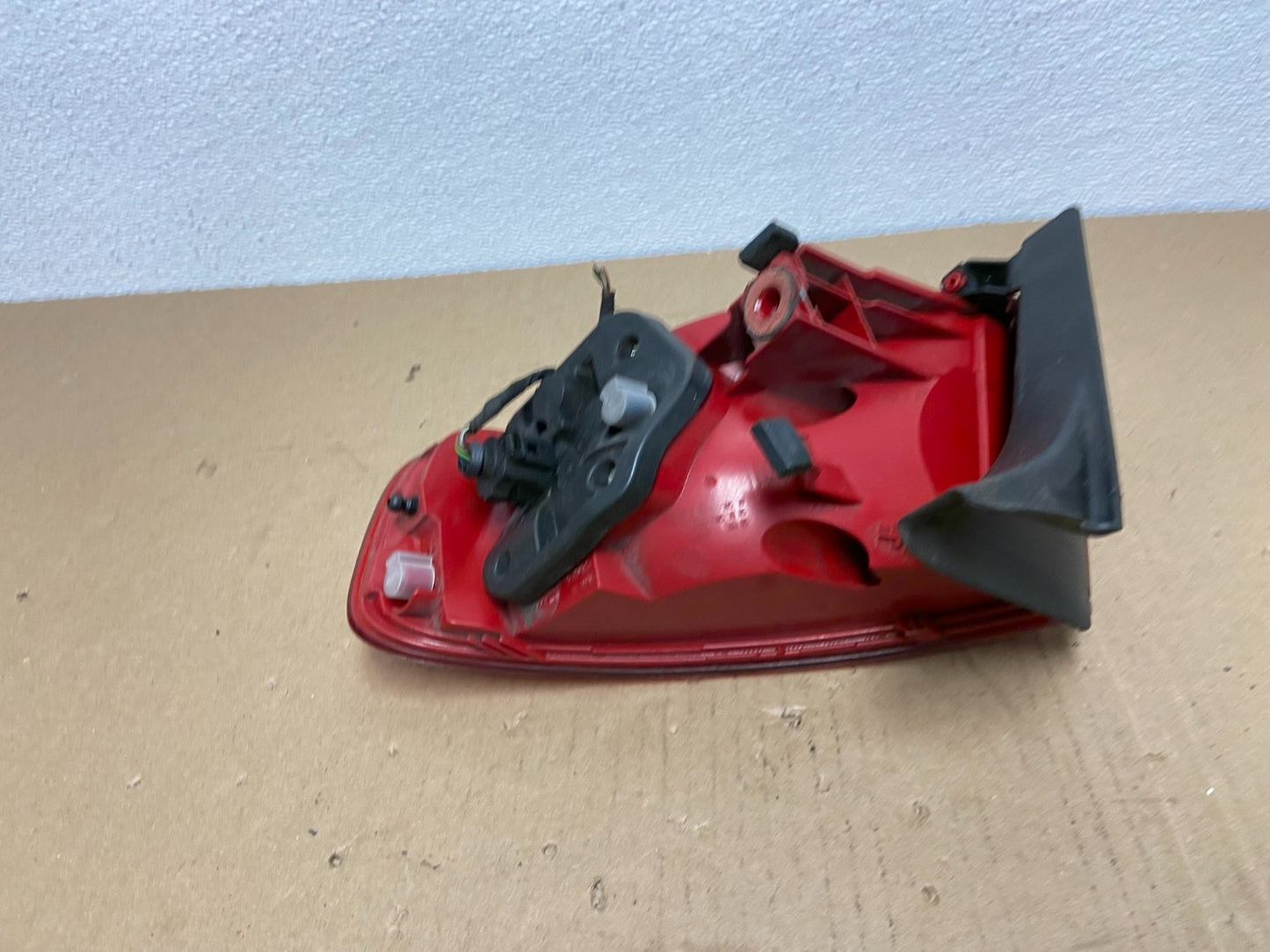 2009 - 2012 Audi A4 Sedan Left Driver Side LED Lh Tail Light AB6396 DW5
