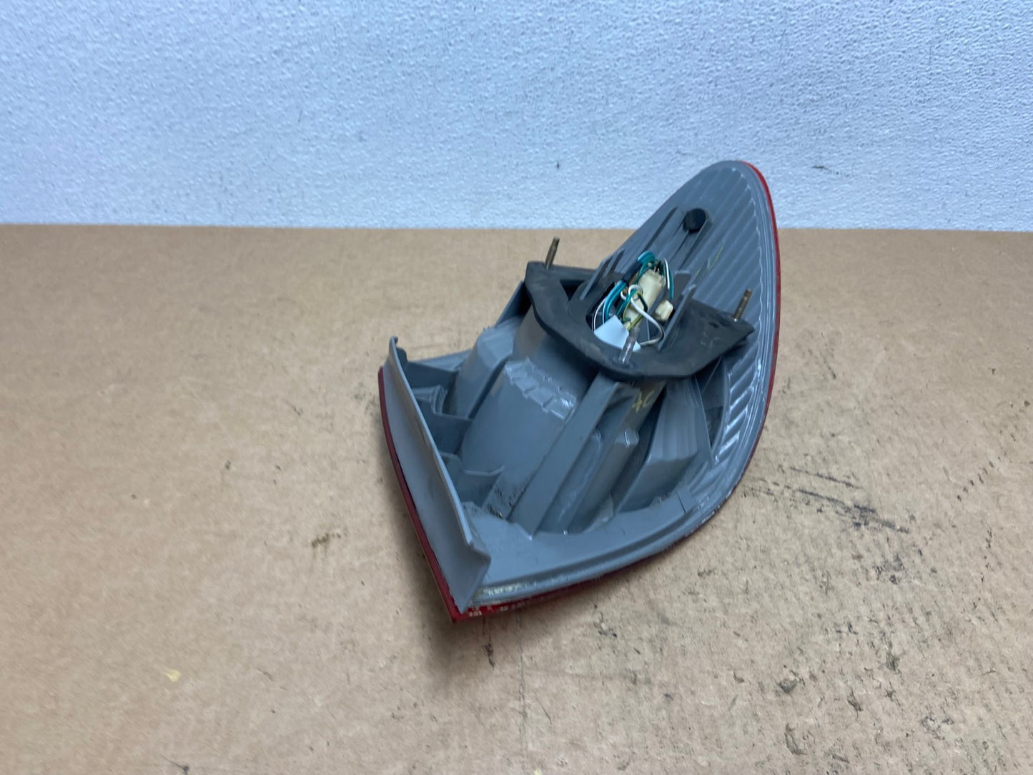 2005 to 2008 Toyota Corolla Left Driver Lh Side Tail Light Oem AC3356 LK4