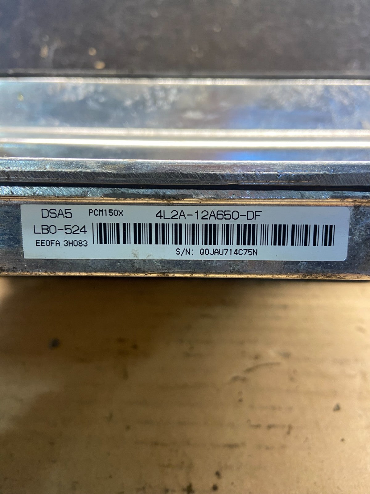 2004 Ford Explorer Engine Control Unit ECU Computer Module AE2511 DG2