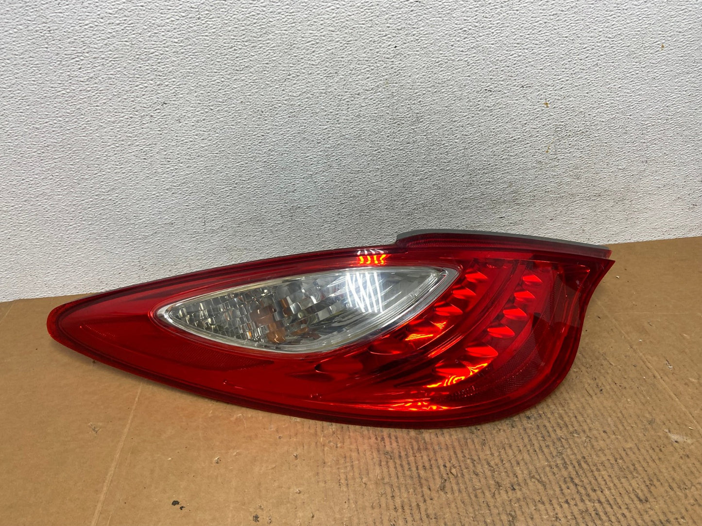 2007 to 2008 Toyota Solara Left Driver LH Side Tail Light AE1151 LK0