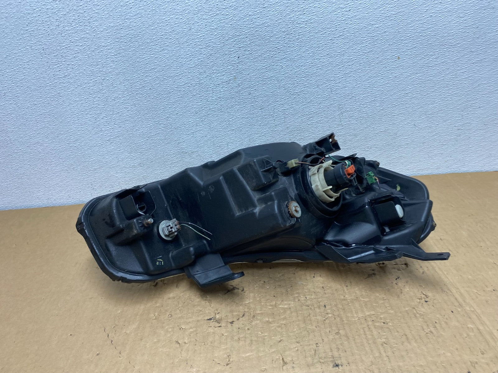 2007-2013 Suzuki SX4 Left Driver LH Side Halogen Headlight AC8332 DW4