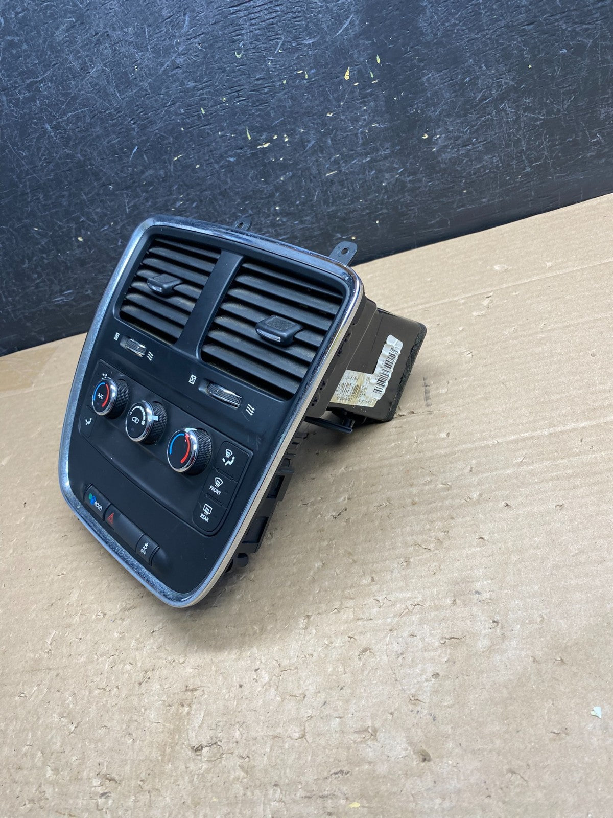 2011-2016 Dodge Grand Caravan Temperature Climate Control AC Heater AG8391 DG2