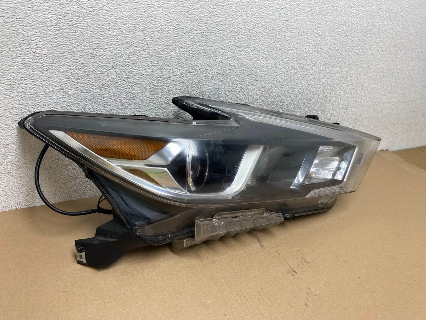 2016 2017 2018 Nissan Maxima Right Passenger Headlight Halogen DEPO AE7142 DG2