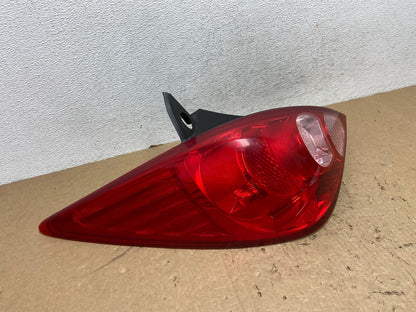 2007 - 2012 Nissan Versa Hatchback Left Driver Side Lh Tail Light AG1273 LK2