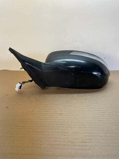 2009 to 2014 Hyundai Genesis Sedan Left Driver Turn Signal Door Mirror AH8660 DG3