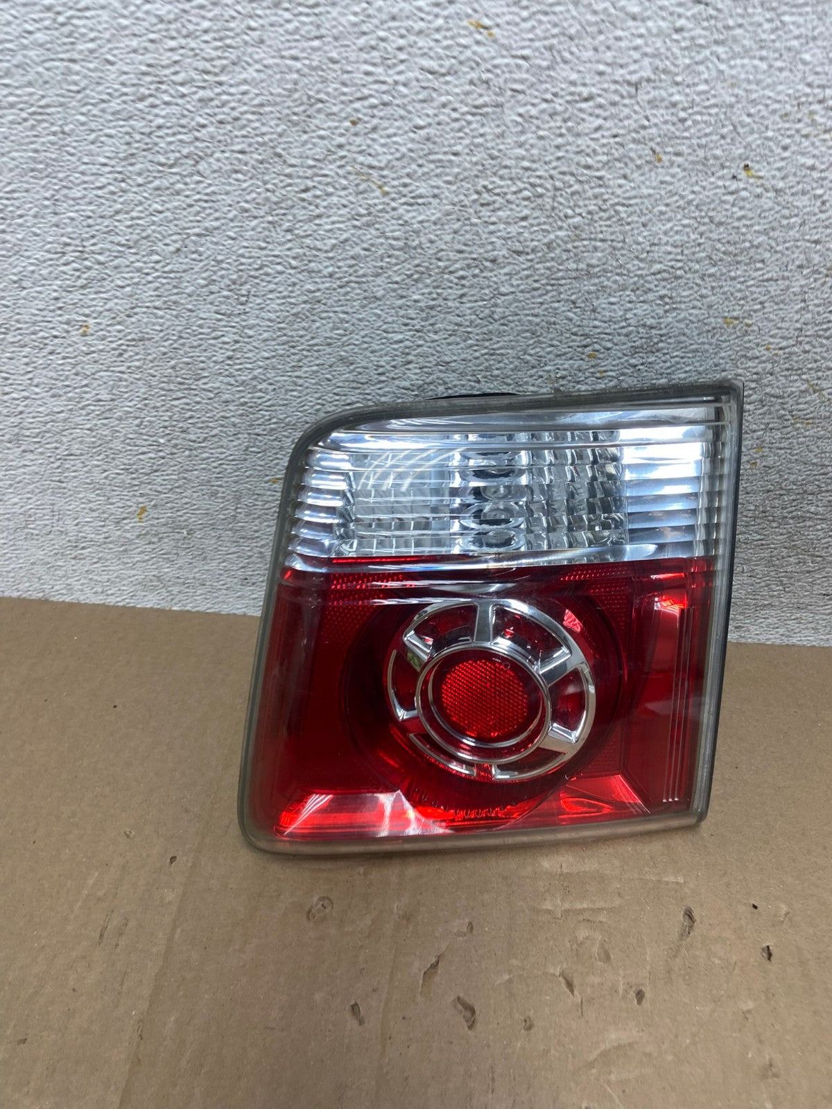 2007 to 2012 GMC Acadia Right Passenger Rh Hatch Tail Light Inner AI1204 LK0