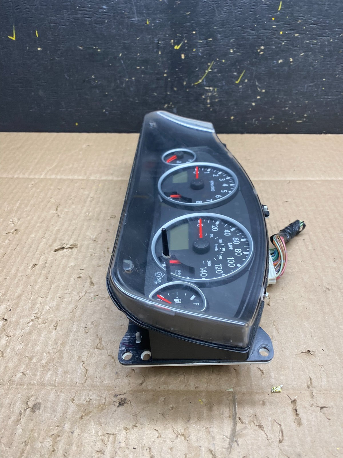 2005 to 2012 Nissan Pathfinder Frontier Xterra Speedometer Cluster Gauge V14193