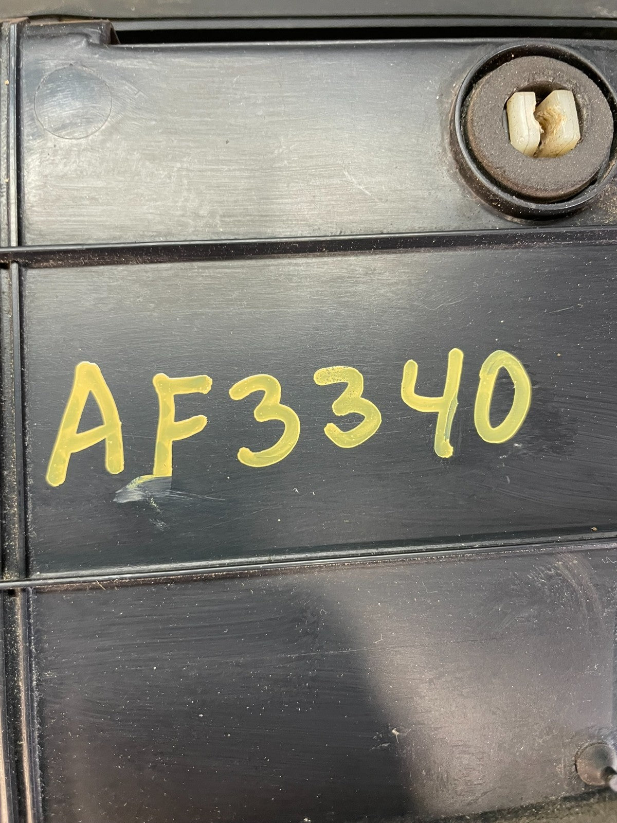 1989 1990 Mercury Cougar LS Rear Trunk Center Tailgate Tail Light Panel af33407