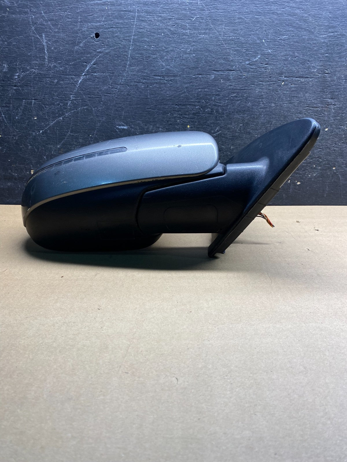 2010 to 2013 Kia Forte Sedan Right View Turn Signal Mirror OEM W4039 MS2