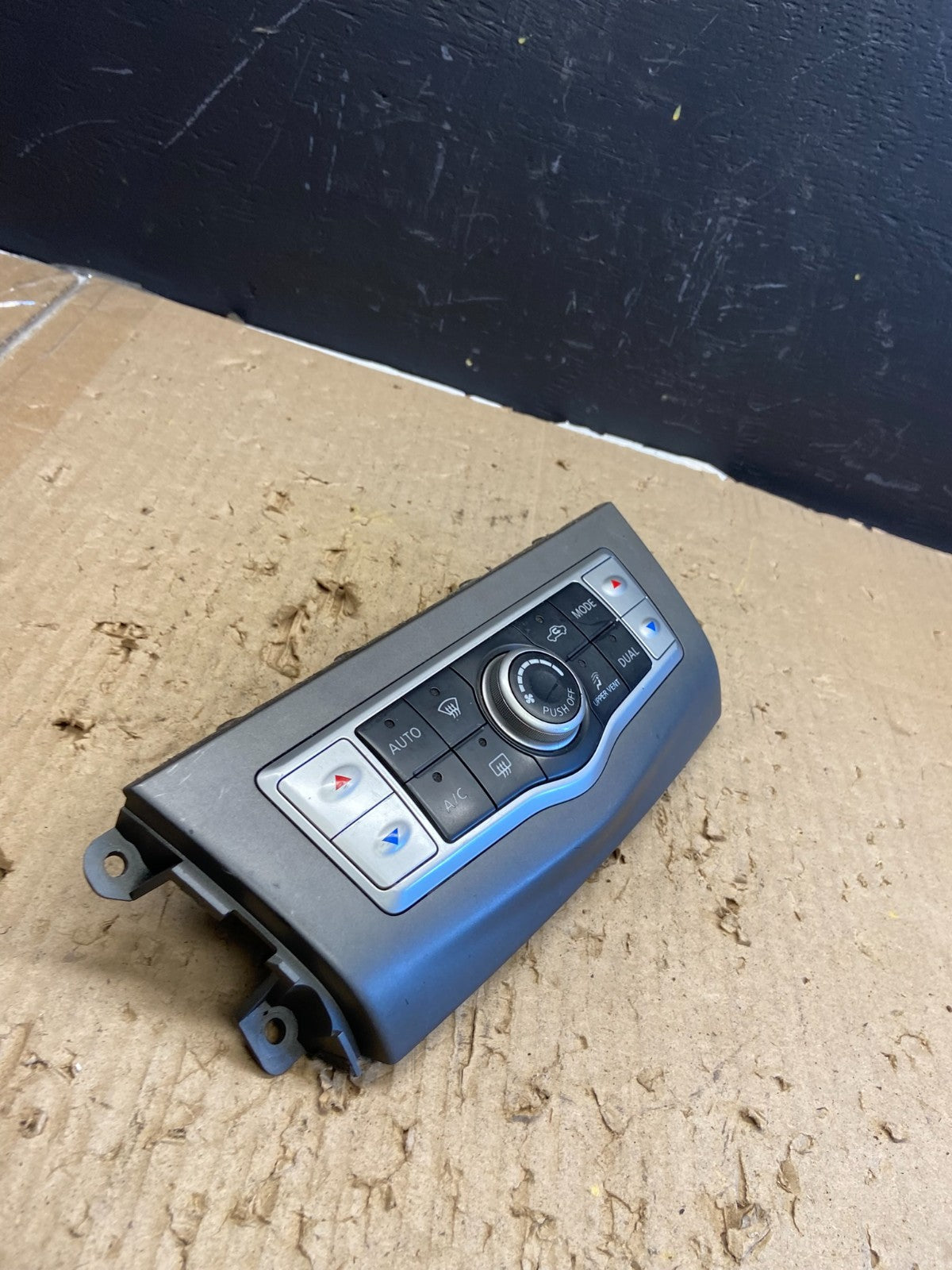 2009 - 2012 Nissan Murano Temperature Climate A/C AC Control Panel AB5859 DG2