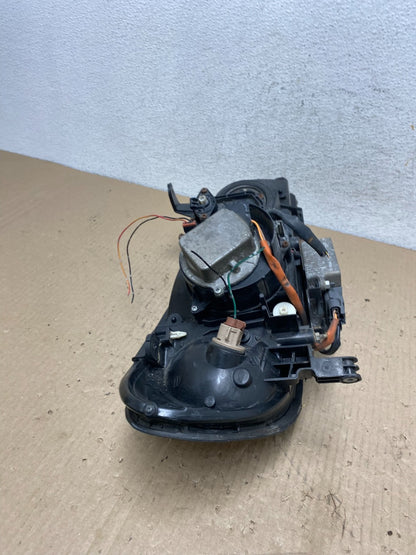 2000 to 2001 Infiniti I30 Left Driver LH Side Headlight Xenon AE9745 DW8