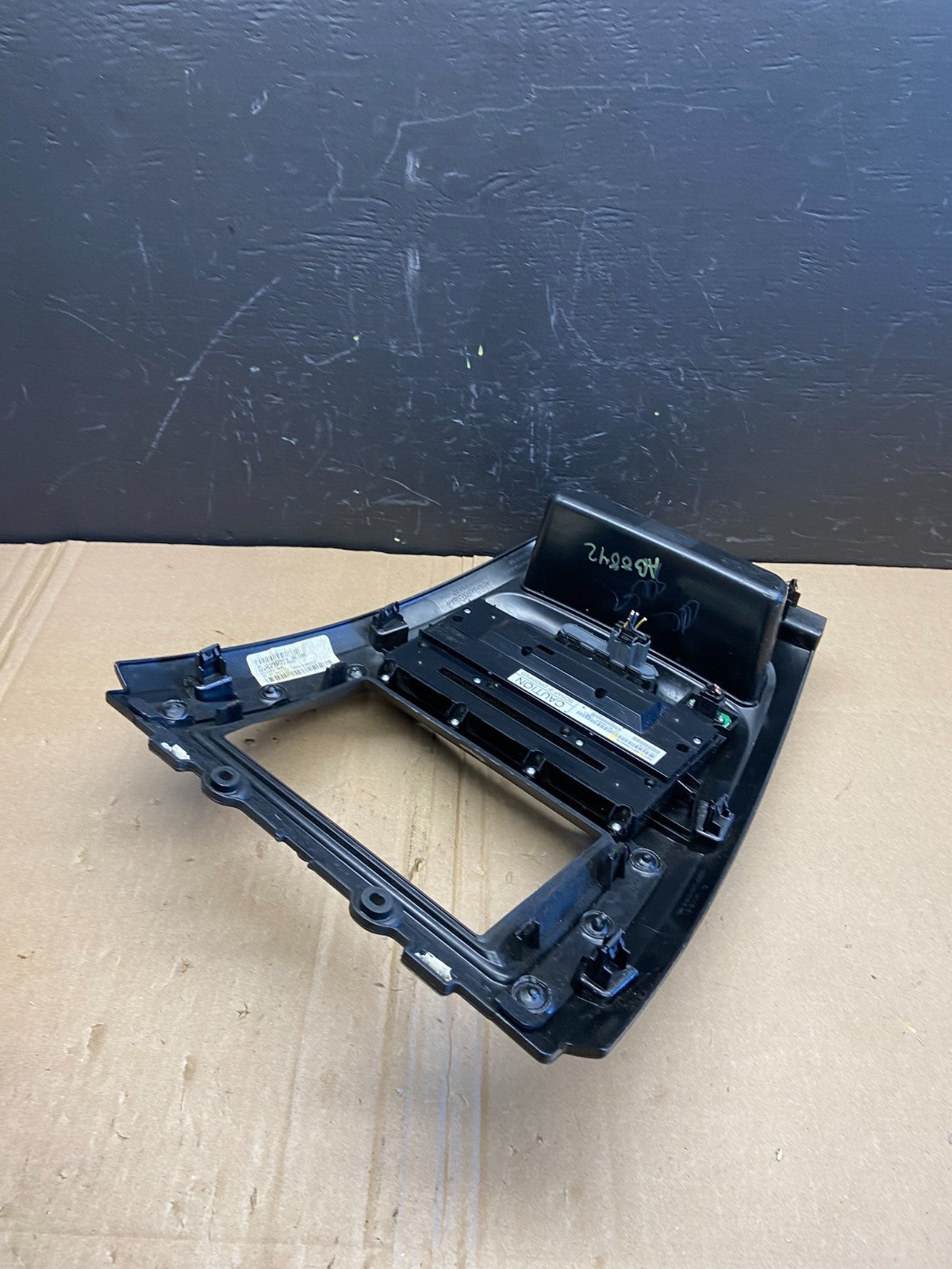 2010 to 2012 Ford Fusion Radio Climate Control A/C Control OEM ab8842 DG5