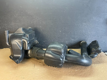 2011 - 2013 Dodge Durango 3.6L Resonator Air Intake Tube AF3512 DW4