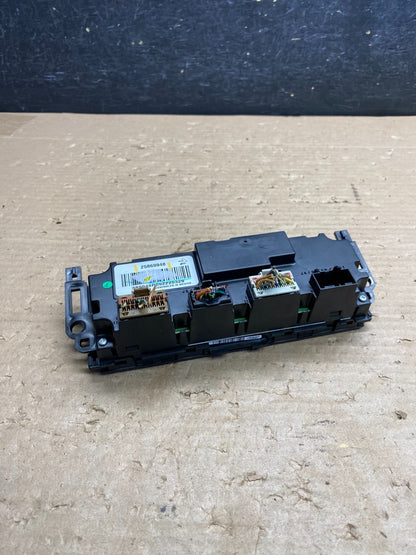 2007 to 2011 Cadillac Escalade AC Heater Climate Control Panel AG8403 DG5