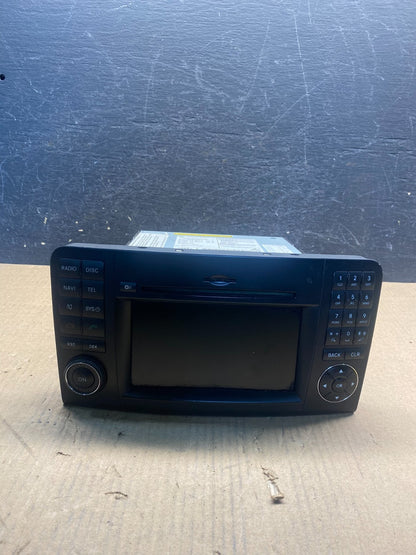 2009-2012 Mercedes X164 GL550 ML500 Radio Navigation Screen Display AH4788 DG0