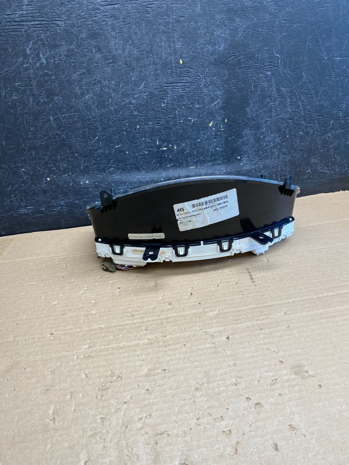 2010 2011 Nissan Armada Speedometer Cluster Gauge AG6302 DG4