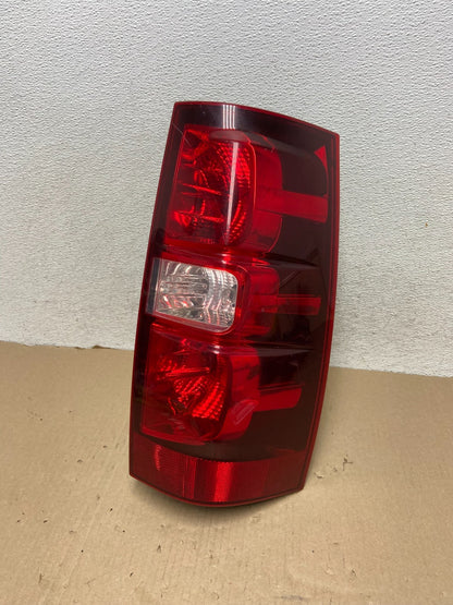 2008-2014 Chevrolet Tahoe Suburban Right Passenger Rh Tail Light AG6873 LK0
